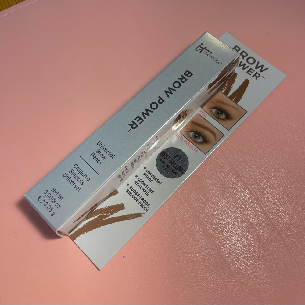 Brow Power. Universal taupe It cosmetics brow pencil
